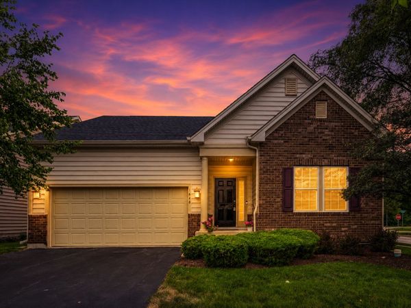 1648 COLCHESTER Lane , Aurora, IL 60505