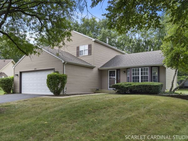 980 Oakland Lane , Aurora, IL 60504