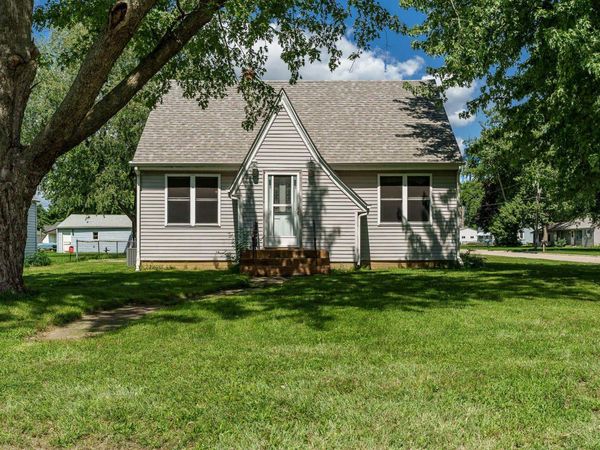 808 WAYNE Drive, LOVES PARK, IL 61111