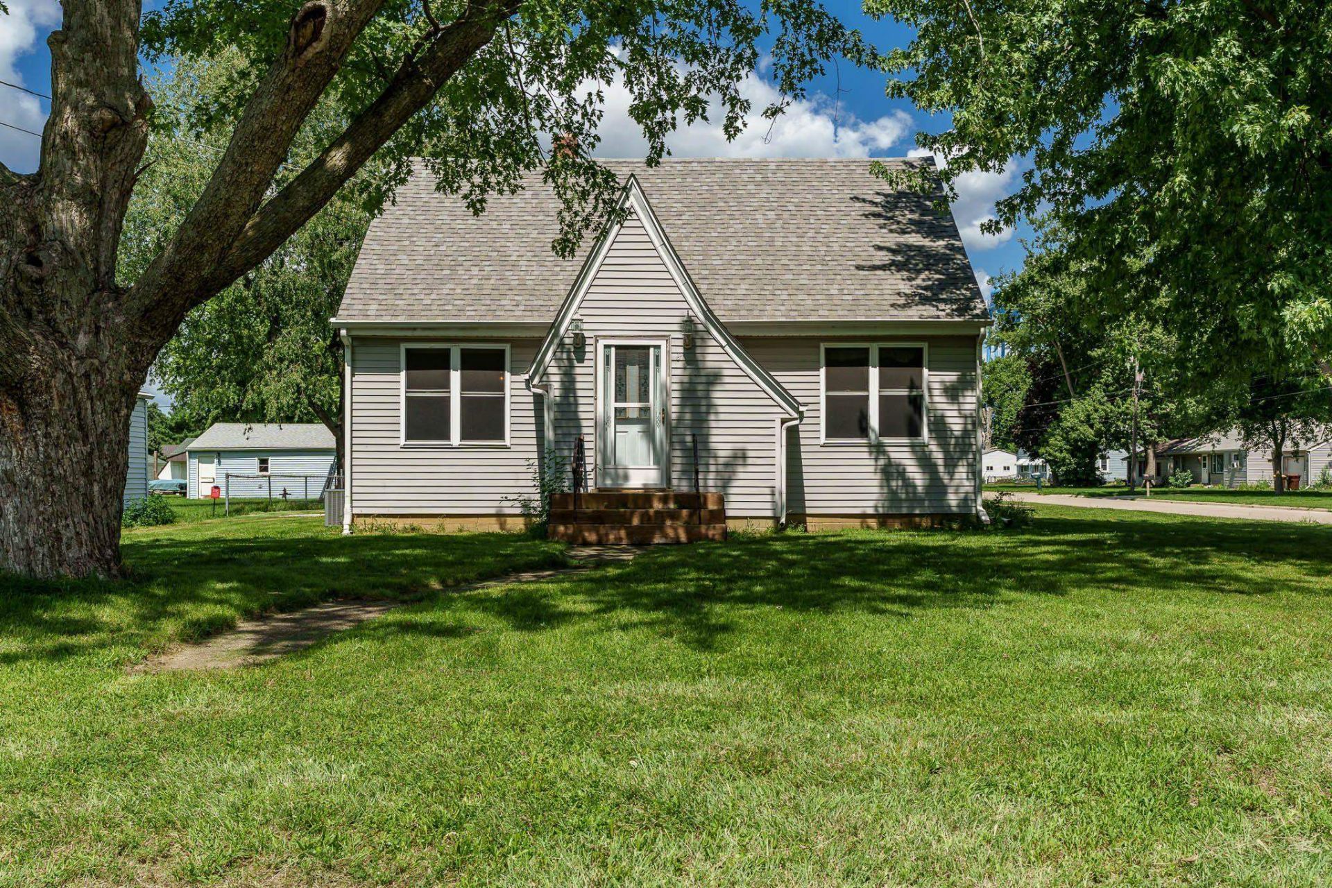 808 Wayne Drive, Loves Park, IL 61111 Main Photo
