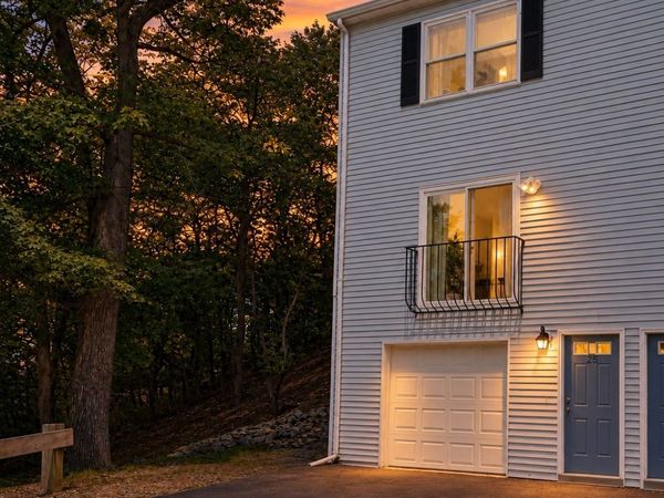 25 Gediminas St, Unit 25, Worcester, MA 01610