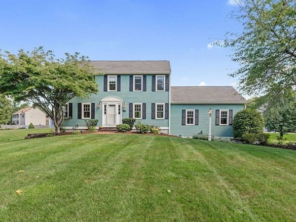 264 Bay Rd, Easton, MA 02334