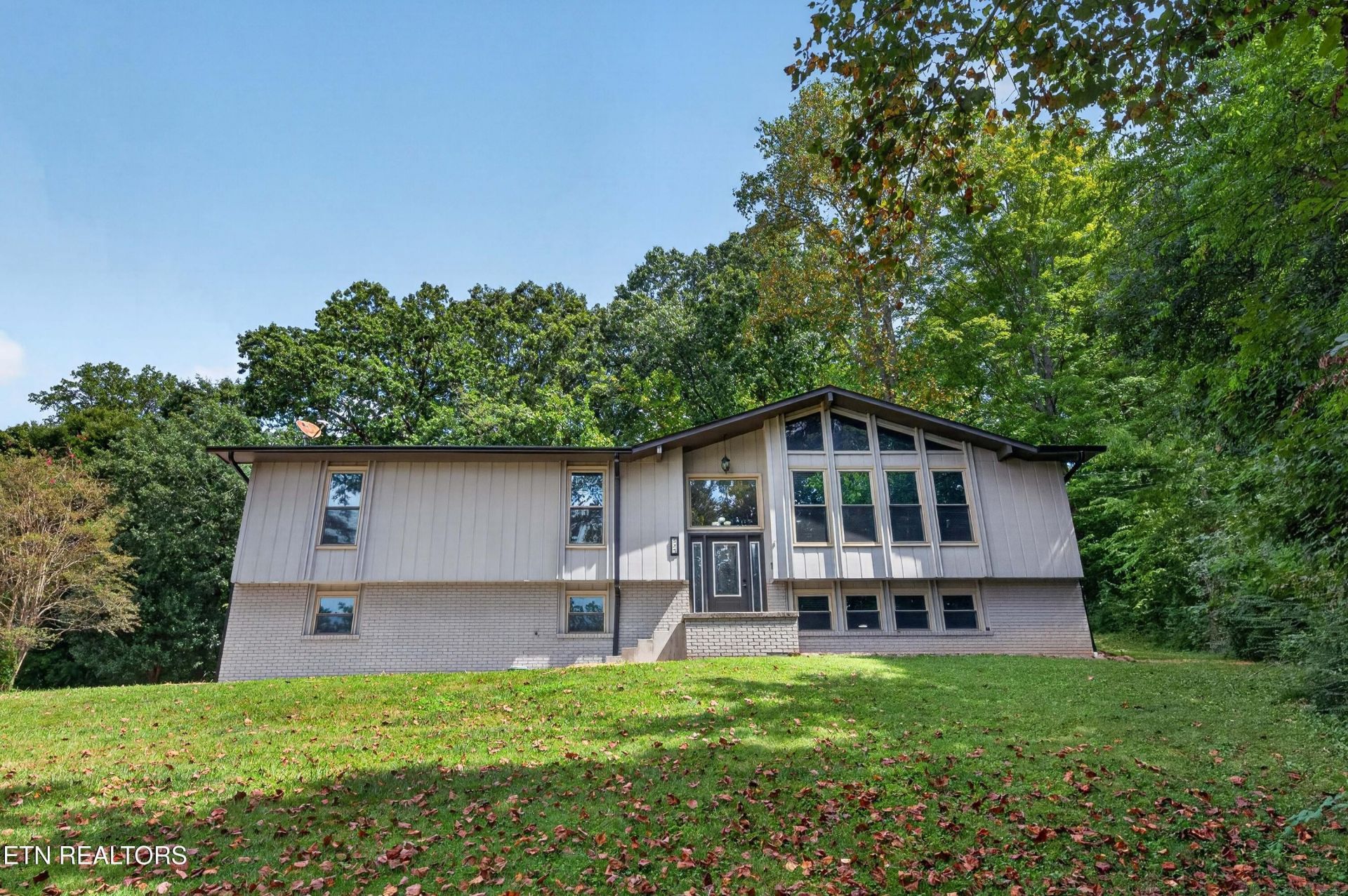 525 Amarillo Drive, Seymour, TN 37865 Main Photo