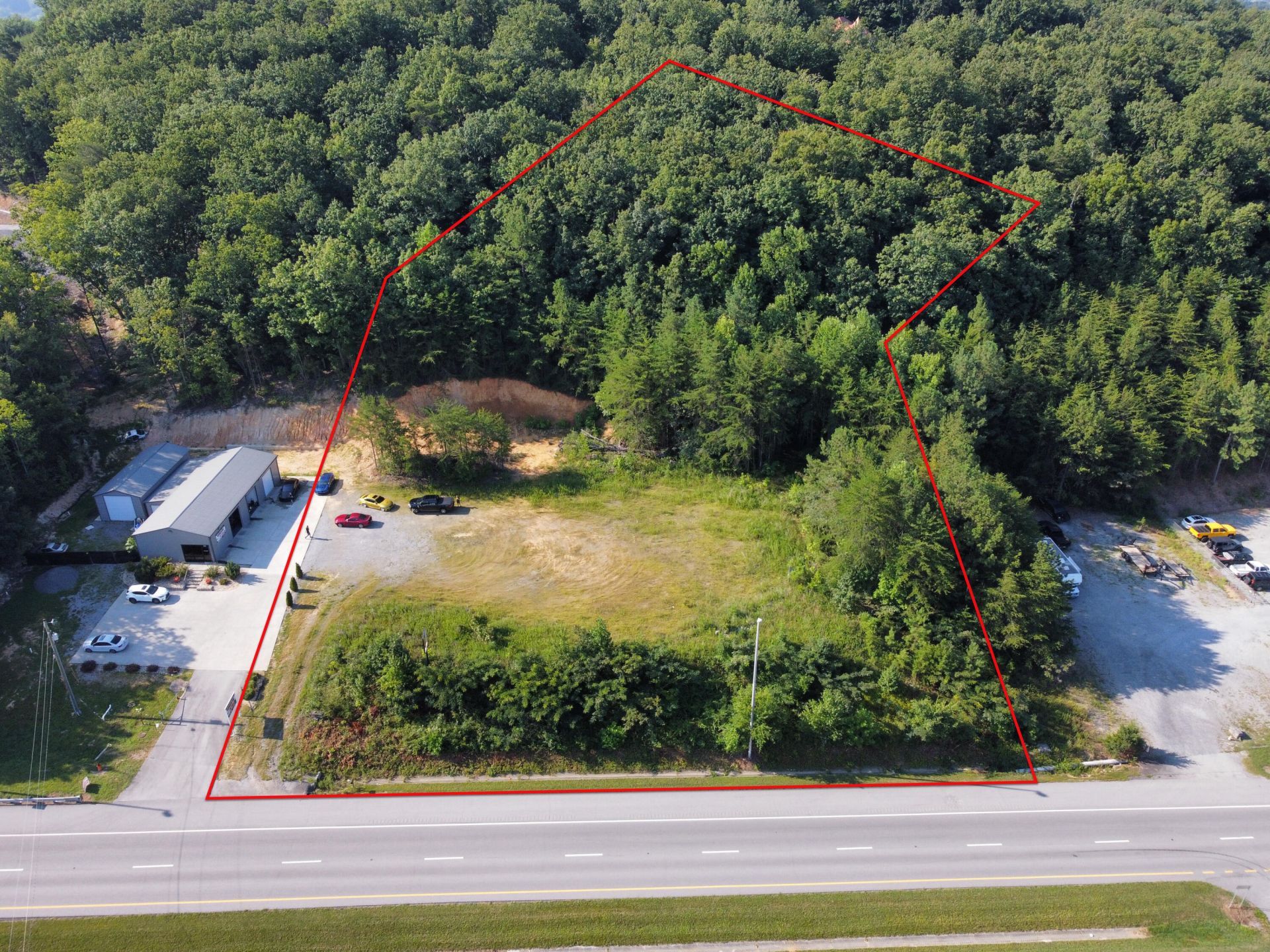 2045 S Lee Highway, Cleveland, TN 37311 Main Photo