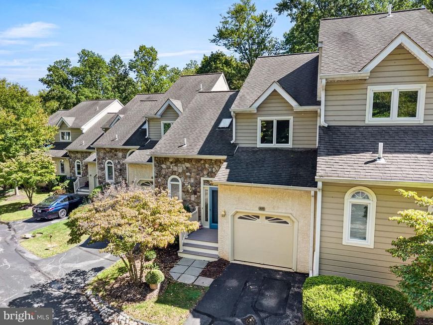 507 Waters Edge Court, Newtown Square, PA 19073 Main Photo