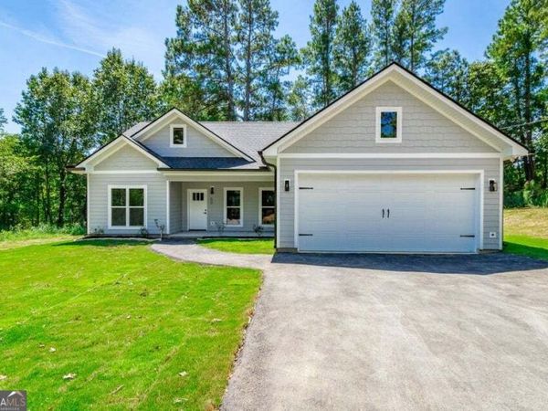 50 Tommy Lane, Rossville, GA 30741