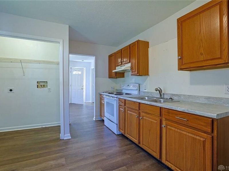 715 South Avenue, Franklin, OH 45005 Photo 10