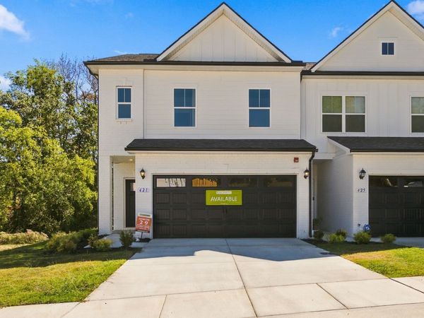 421 Kingsbury Drive, Gallatin, TN 37066