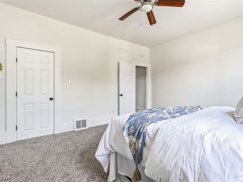 2188 Fulton Road, Cleveland, OH 44113 Photo 7