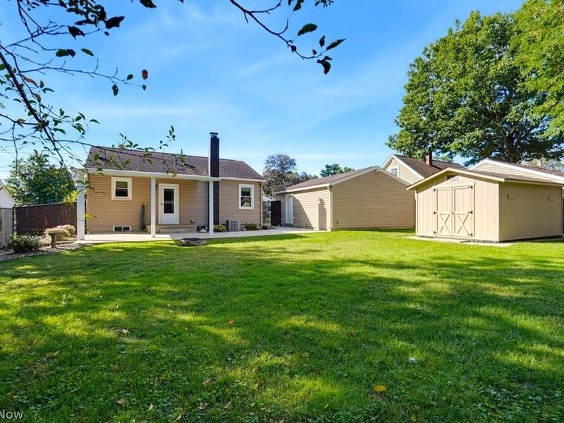 379 Stanford Street, Akron, OH 44314 Photo 4