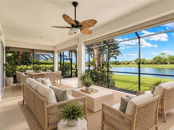 8737 Mustang Island CIR, NAPLES, FL 34113