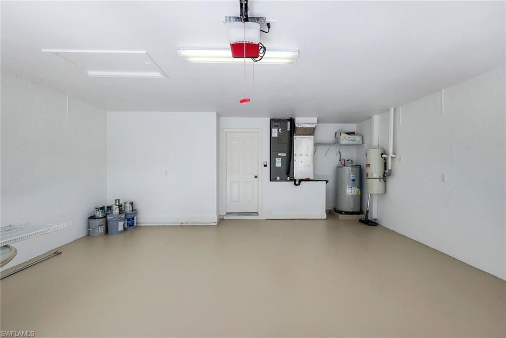 8737 Mustang Island Cir, Naples, FL 34113 Photo