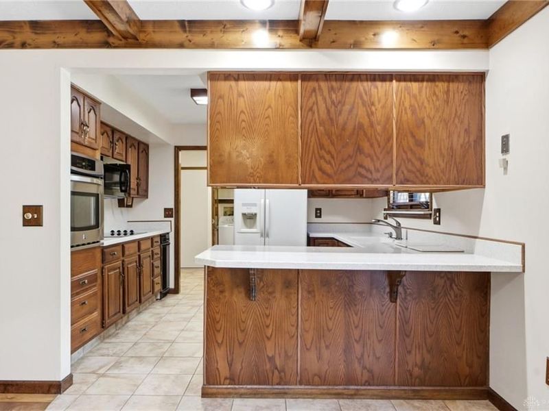 1013 Cardinal Drive, Enon Vlg, OH 45323 Photo 11