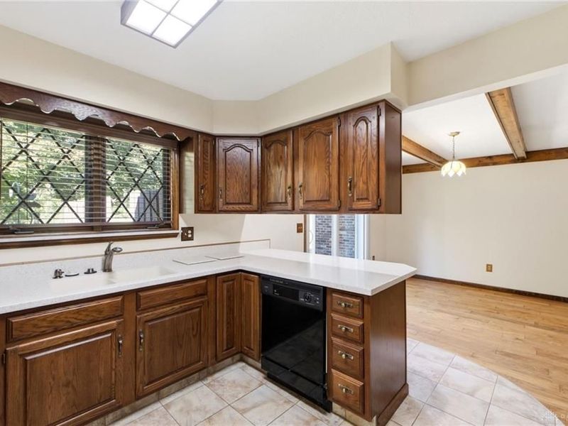 1013 Cardinal Drive, Enon Vlg, OH 45323 Photo 13