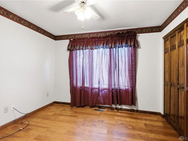 1013 Cardinal Drive, Enon Vlg, OH 45323 Photo 24