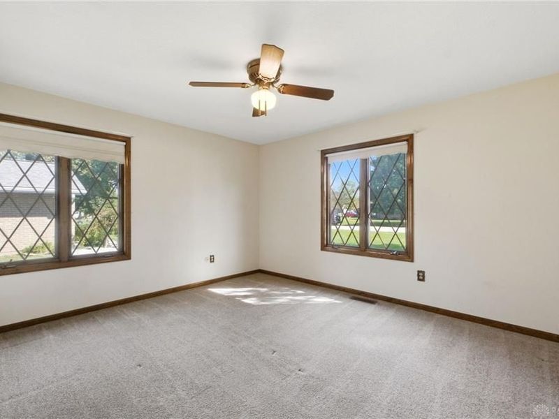 1013 Cardinal Drive, Enon Vlg, OH 45323 Photo 26