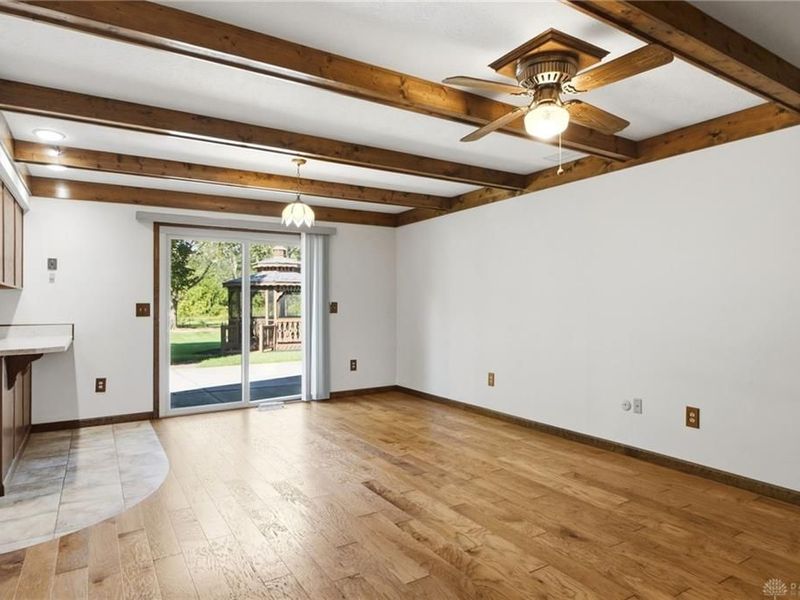 1013 Cardinal Drive, Enon Vlg, OH 45323 Photo 9