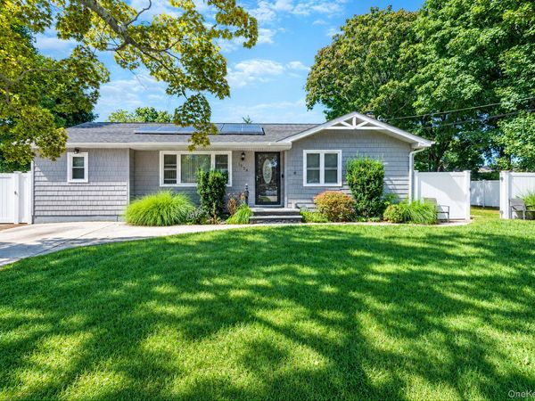 1528 Baldwin Boulevard , Bay Shore, NY 11706