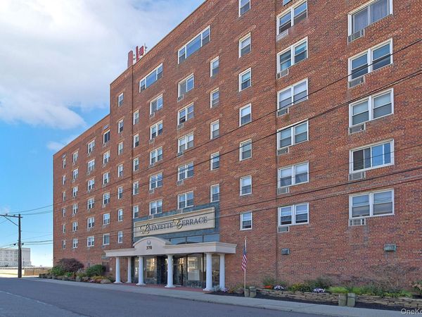 370 W Broadway , Unit 1A, Long Beach, NY 11561