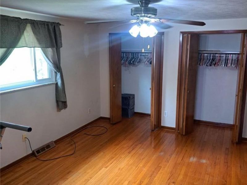 24150 Glenbrook Boulevard, Euclid, OH 44117 Photo 11