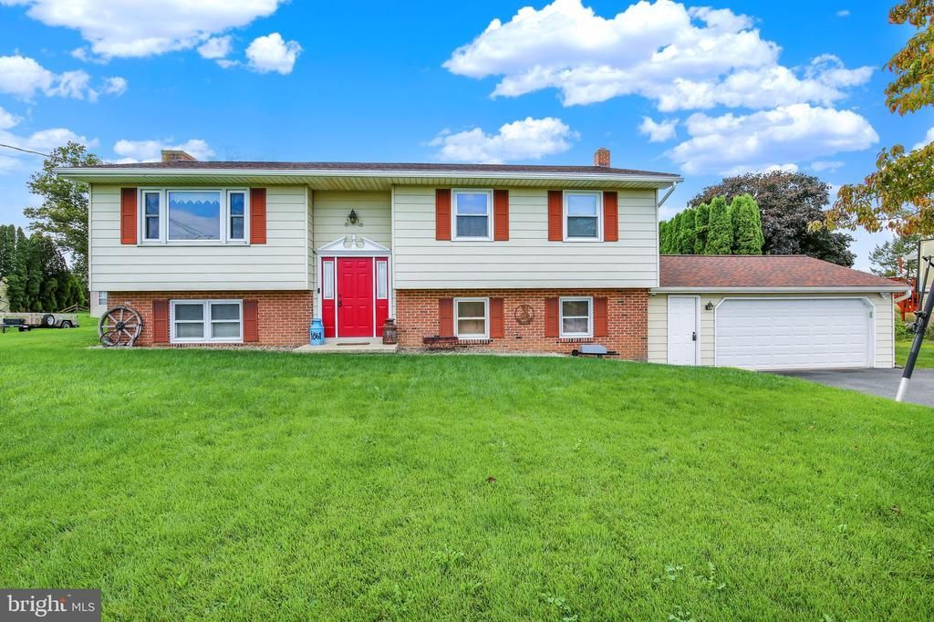 1861 HAUENSTEIN ROAD , ELIZABETHTOWN, PA 17022
