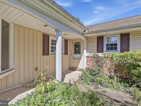 29 MILL CREEK RD ROAD , SOUTHAMPTON, PA 18966