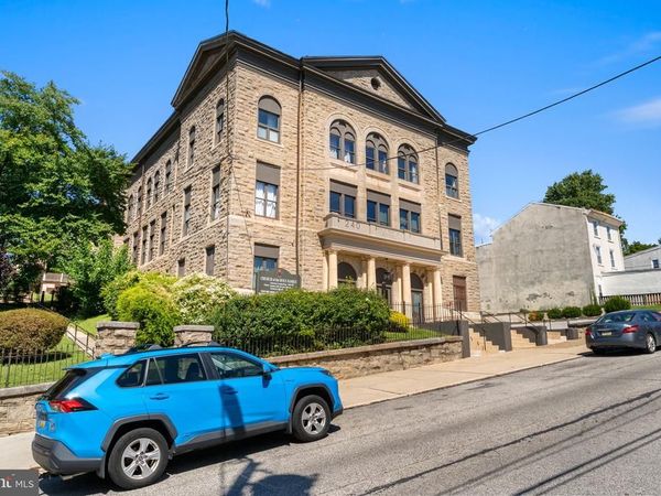 240 HERMITAGE STREET , Unit 204, PHILADELPHIA, PA 19127