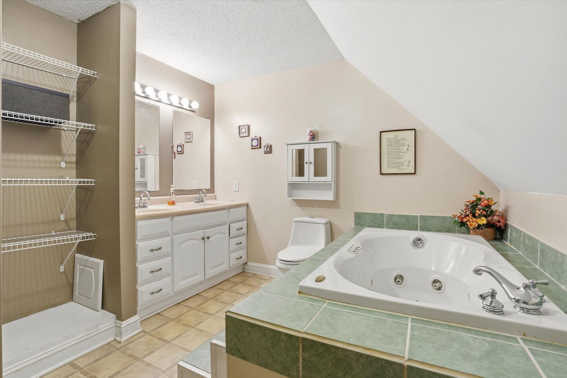 116 Sparrow Street Photo 34