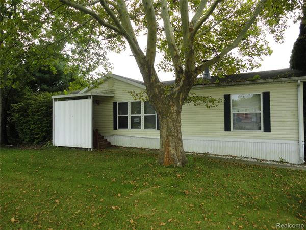 329 Edinborough Street , Bedford Township, Mi 48182