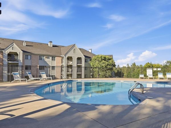 4350 Trenton Lane N, Unit 116, Plymouth, MN 55442
