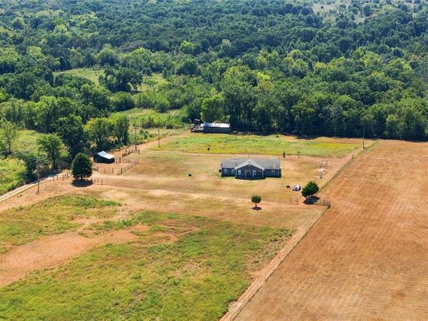 102145 N 3710 Road, Castle, OK 74829