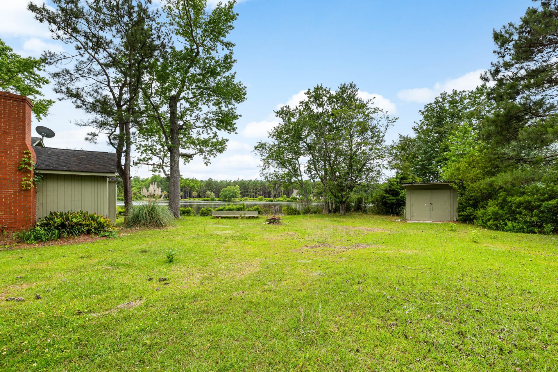 741 Jones Road Photo 13