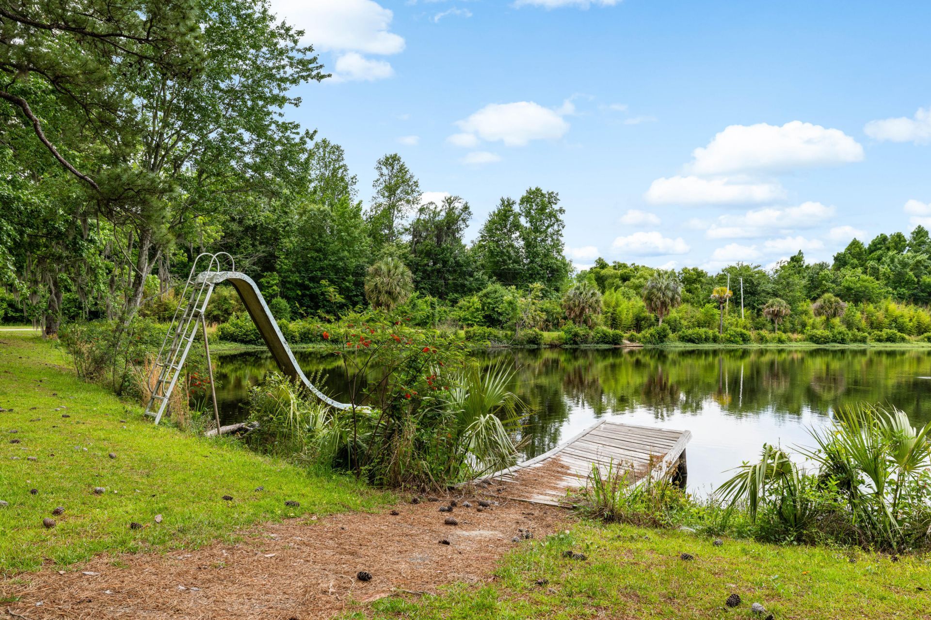 741 Jones Road Photo 28