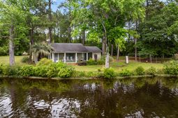 741 Jones Road photo 4