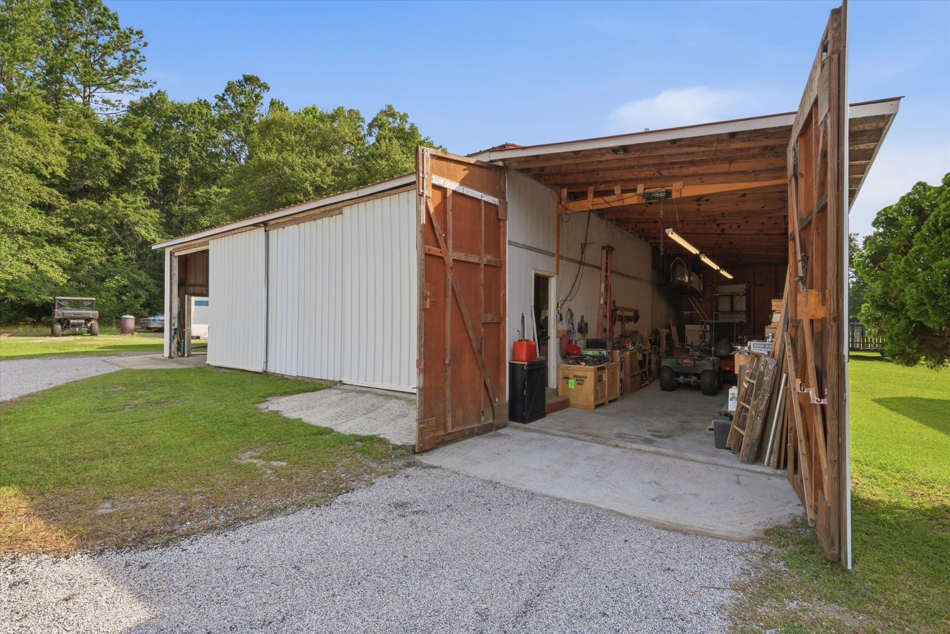 690 Lannie Lane Photo 10