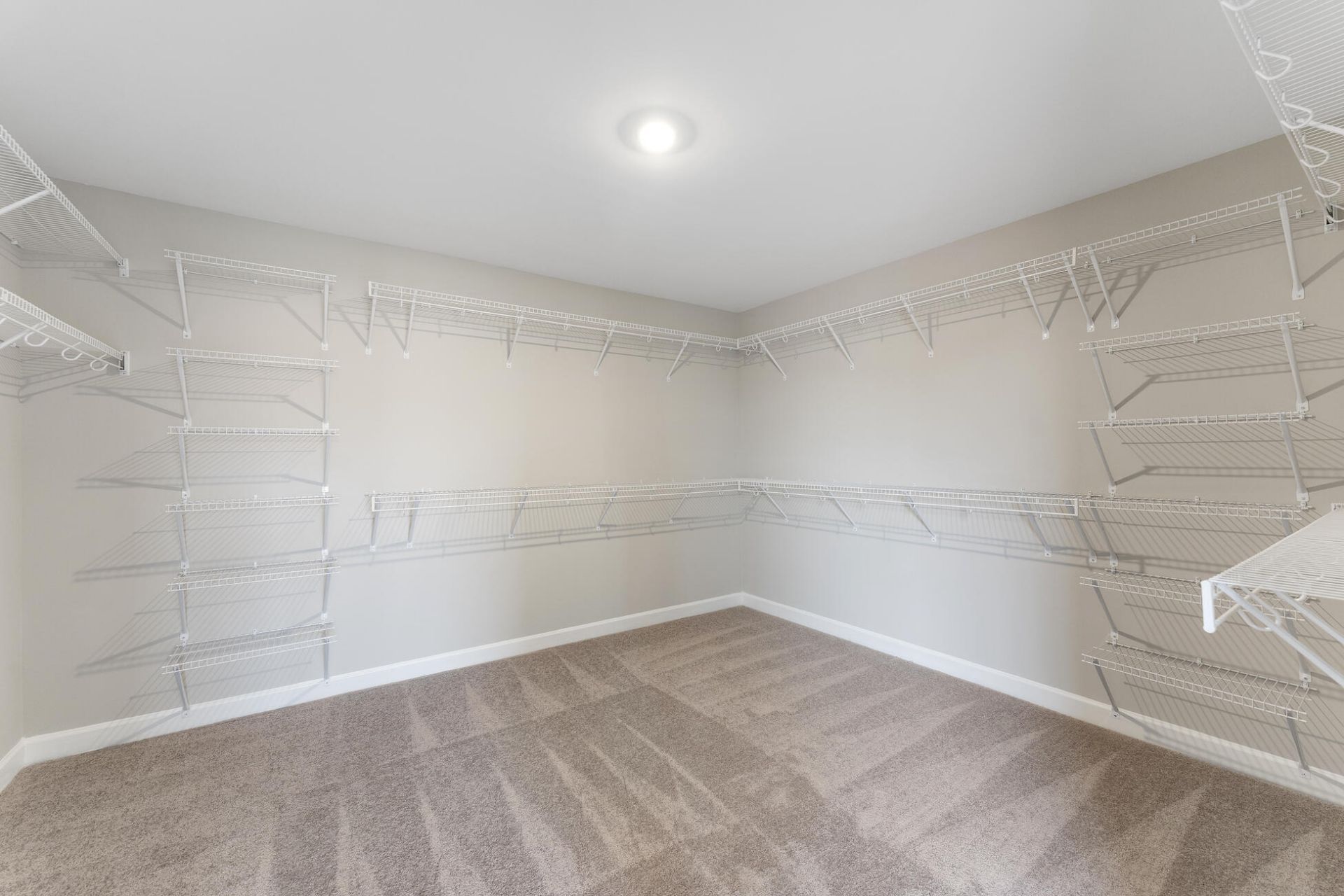 111 Crosswick Street Photo 12