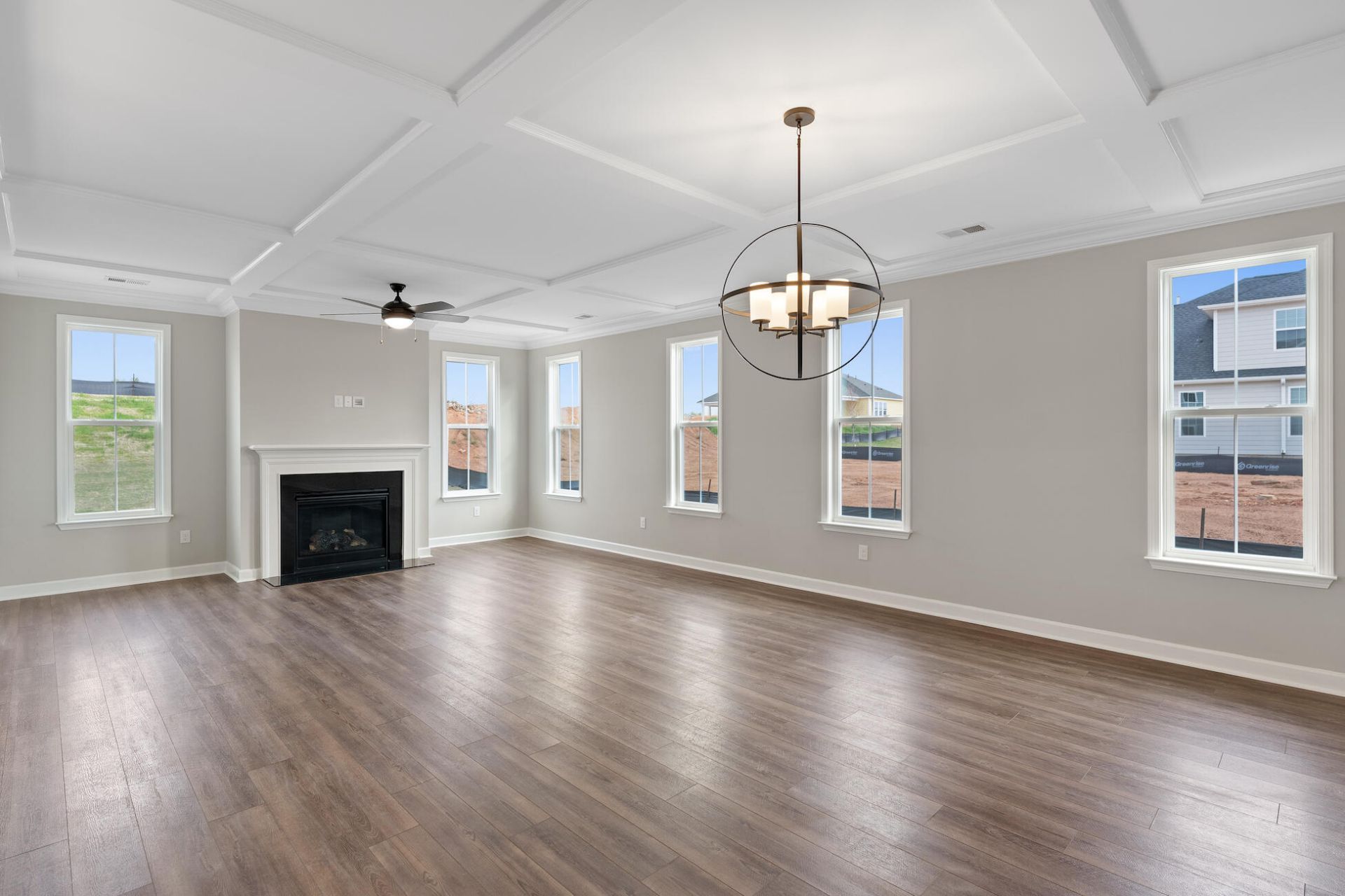 111 Crosswick Street Photo 4