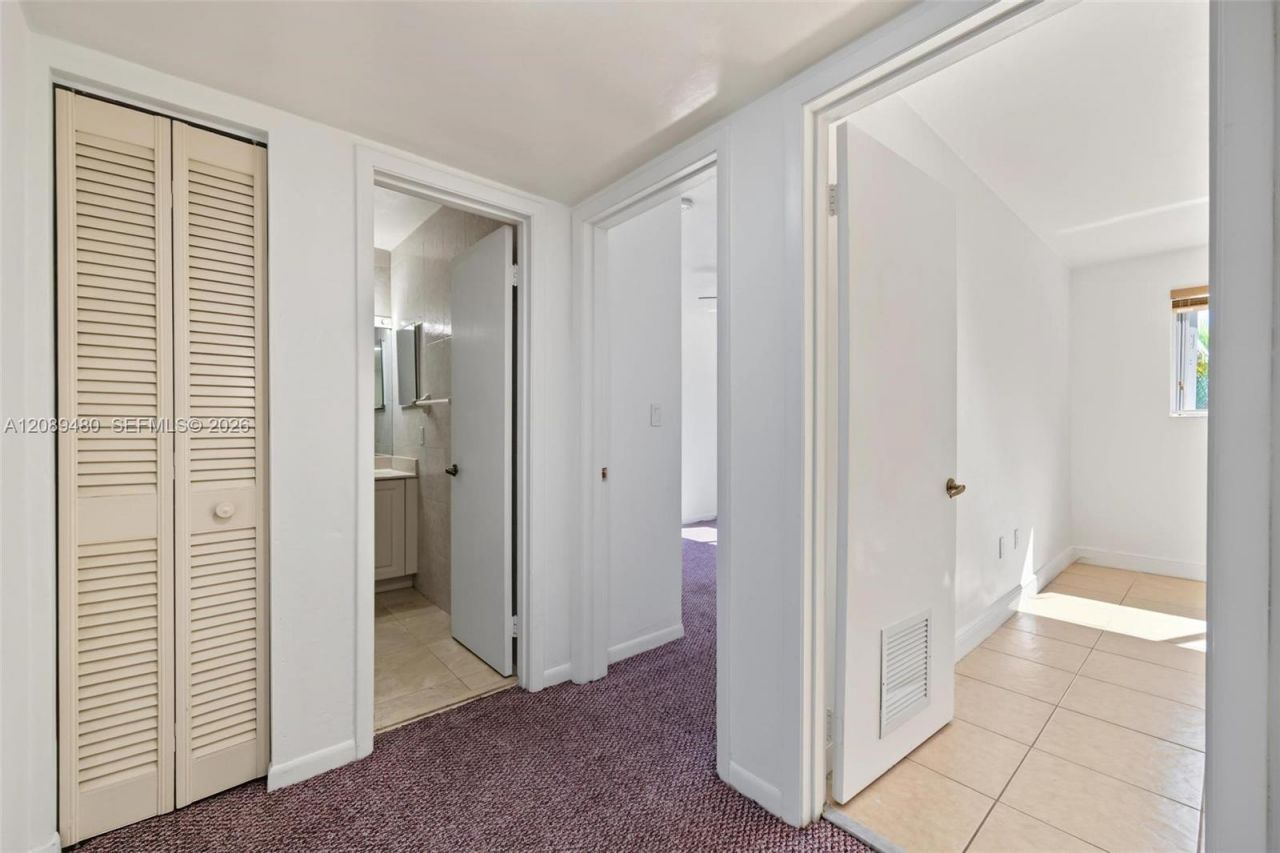7205 W 3rd Ave , Hialeah, FL 33014 Photo