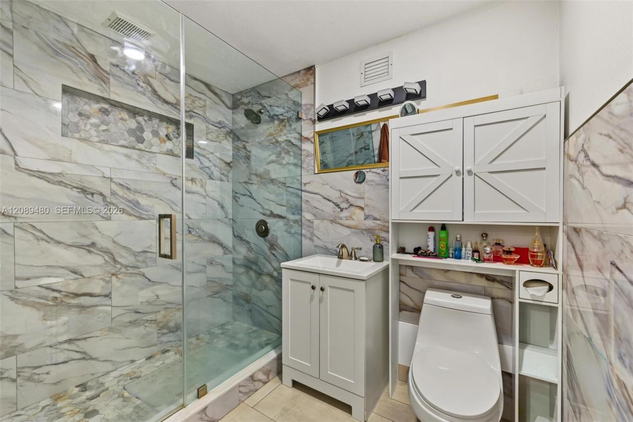 7205 W 3rd Ave , Hialeah, FL 33014 Photo