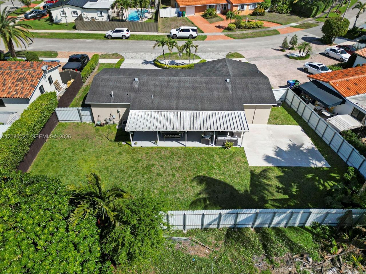 8530 NW 179th St, Hialeah, FL 33015 Photo