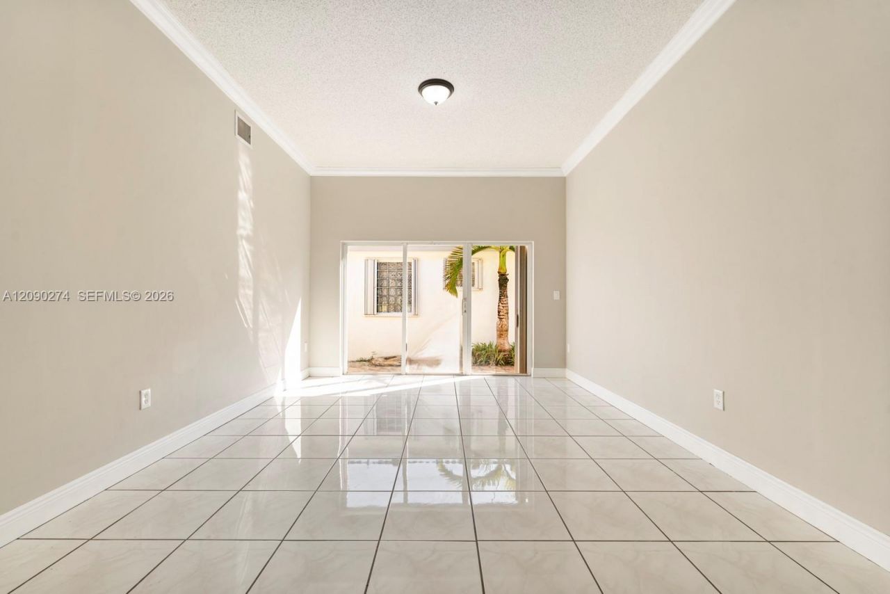 16256 SW 81st St, Miami, FL 33193 Photo