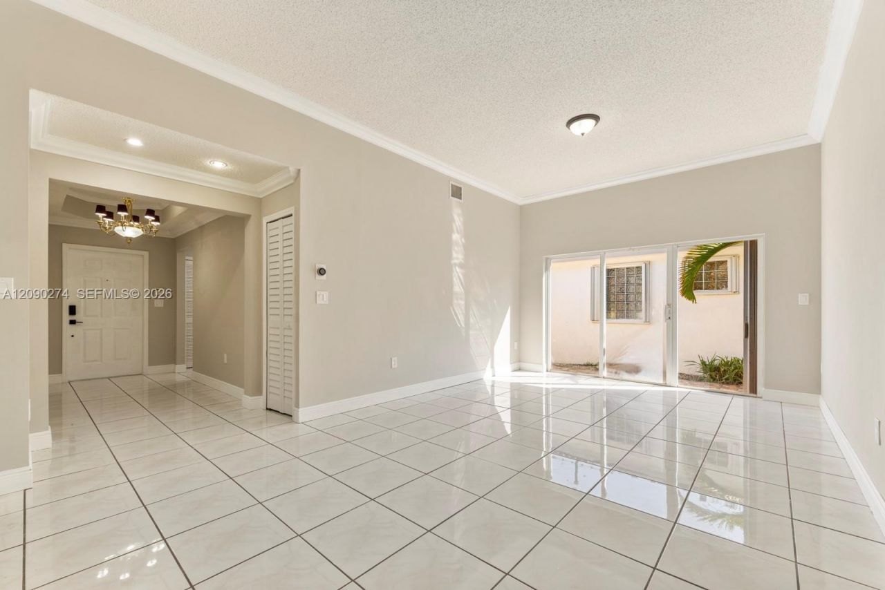 16256 SW 81st St, Miami, FL 33193 Photo