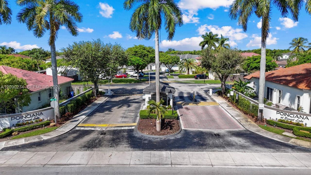 16256 SW 81st St, Miami, FL 33193 Photo