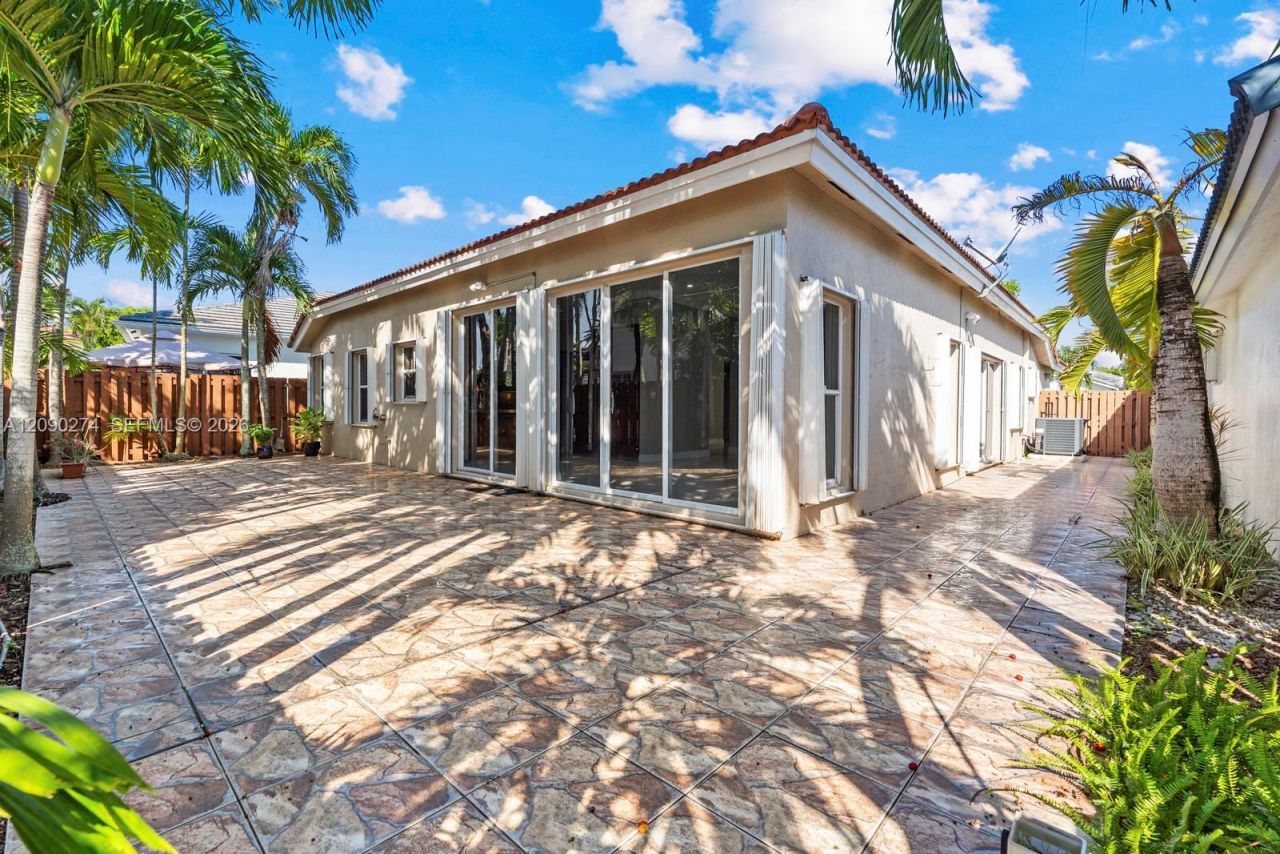 16256 SW 81st St, Miami, FL 33193 Photo