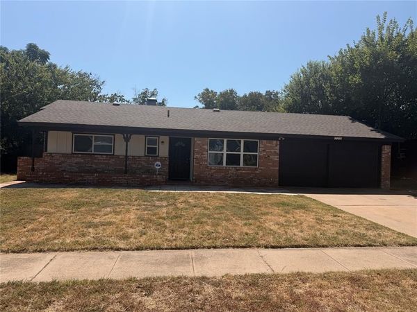 725 Willow Street, Hurst, TX 76053