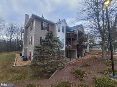 114 TIMBERLAKE TERRACE, Unit 2, STEPHENS CITY, VA 22655