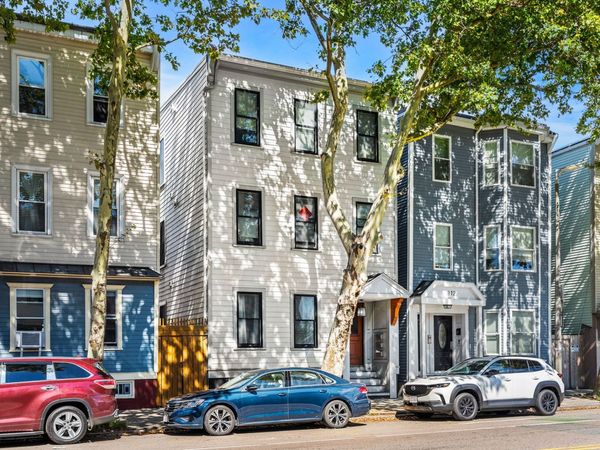 310 Chelsea St, Boston, MA 02128