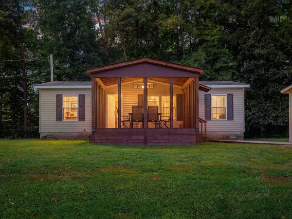 552 Beaver Ln, Gainesboro, TN 38562
