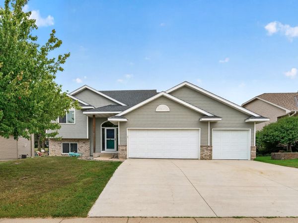 1525 English Avenue NW, New Prague, MN 56071