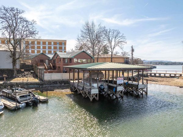 120 Butler , Hot Springs National Park, AR 71913
